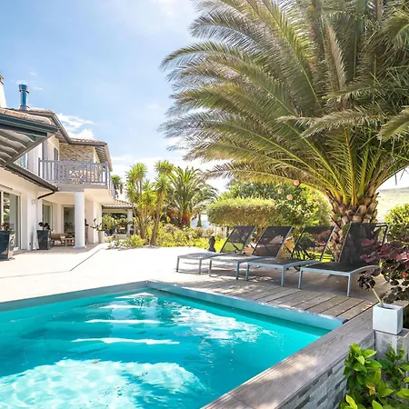 Maison Madalena With Private Pool Ascain